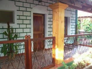 Cancio'S House Hotel Aldona Kültér fotó