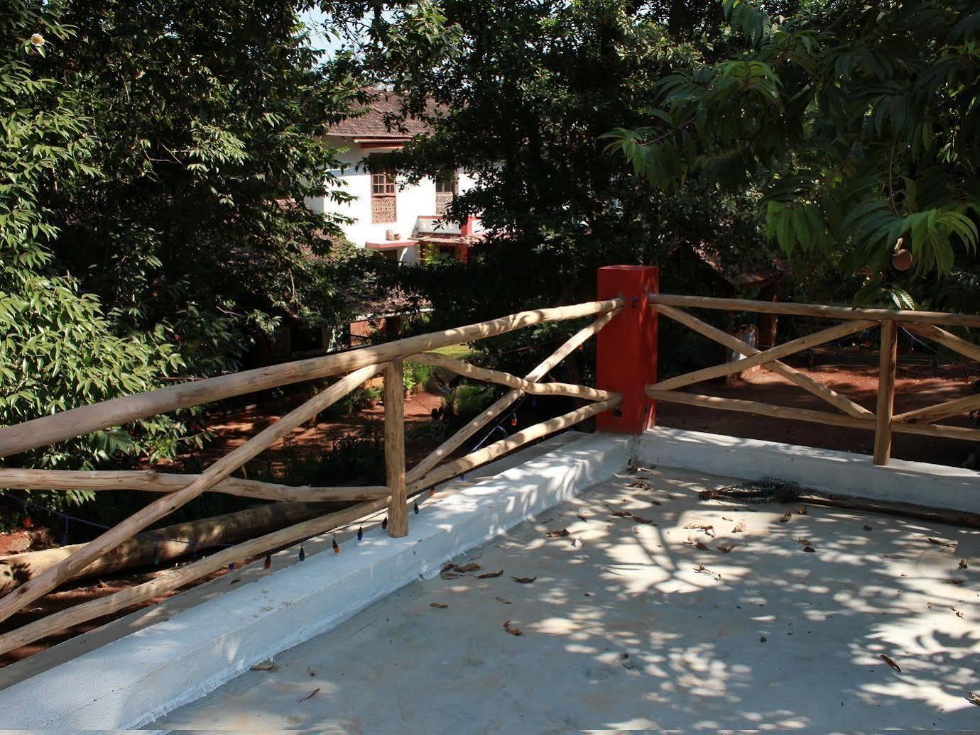 Cancio'S House Hotel Aldona Kültér fotó